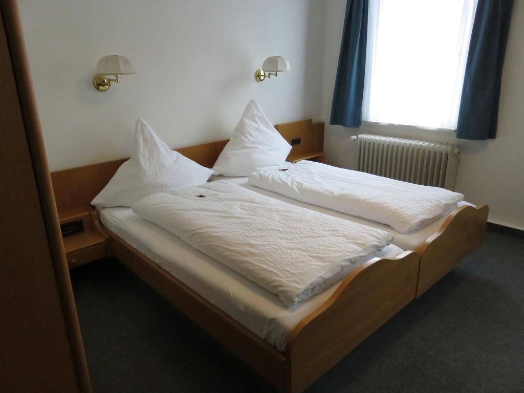 Gaestehaus Krone Oberndorf am Neckar エクステリア 写真